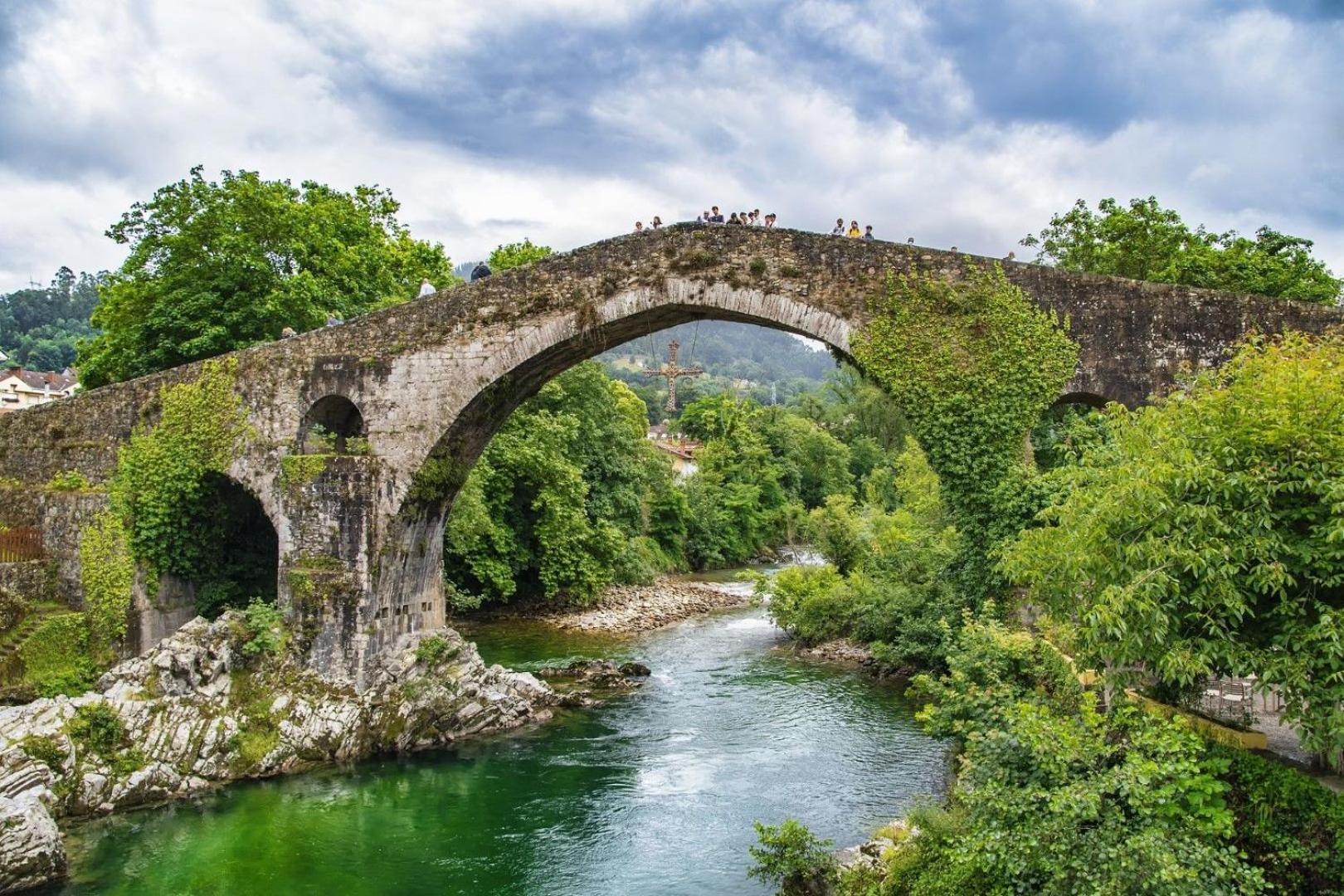 Vila Casa El Caspiu Arobes Arriondas Exteriér fotografie