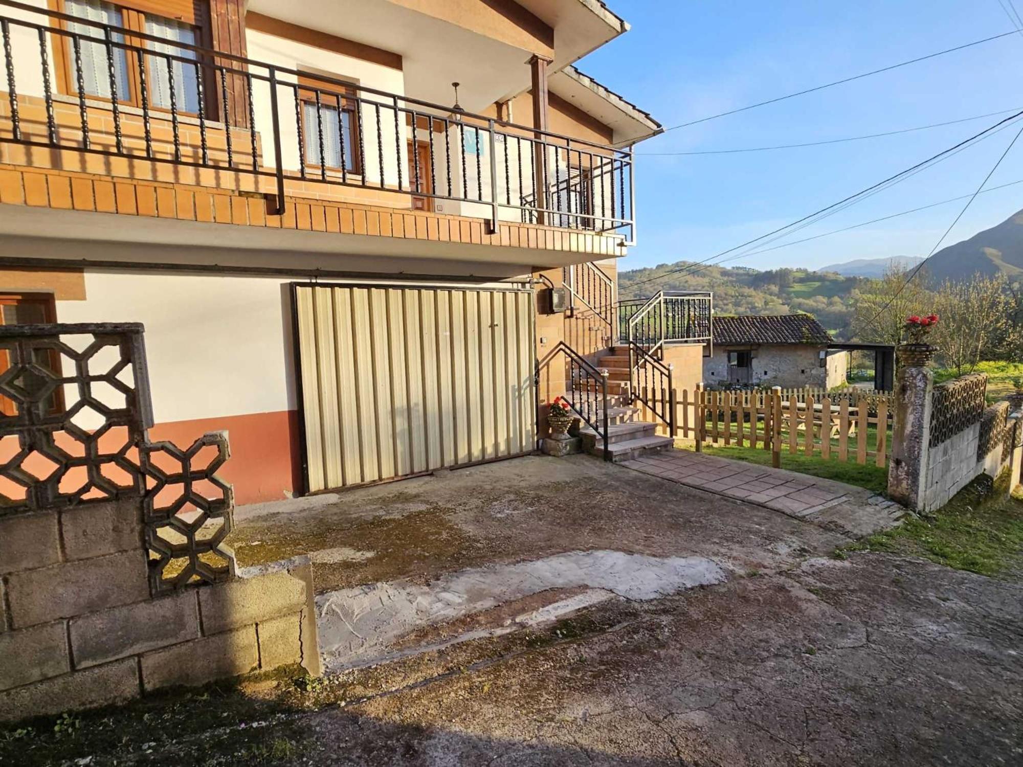 Vila Casa El Caspiu Arobes Arriondas Exteriér fotografie